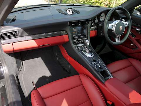 Porsche 911 Turbo S Pdk - U3552
