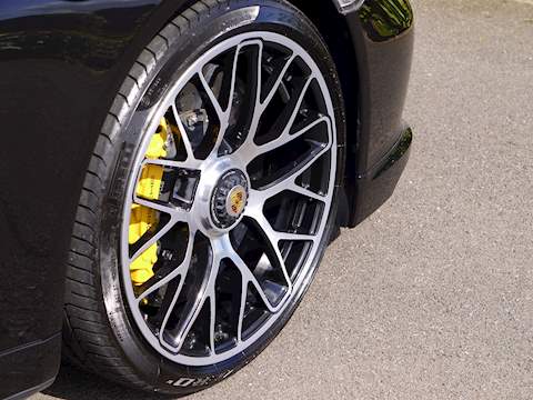 Porsche 911 Turbo S Pdk - U3552