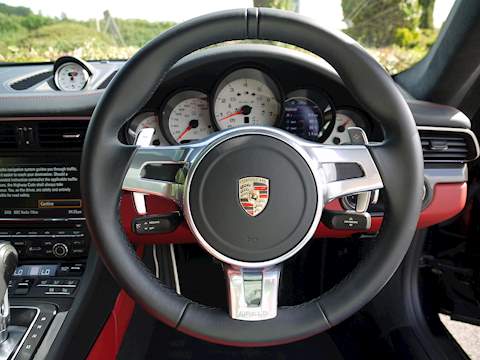 Porsche 911 Turbo S Pdk - U3552