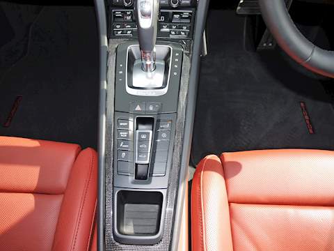 Porsche 911 Turbo S Pdk - U3552