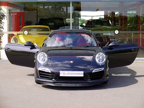 Porsche 911 Turbo S Pdk - U3552