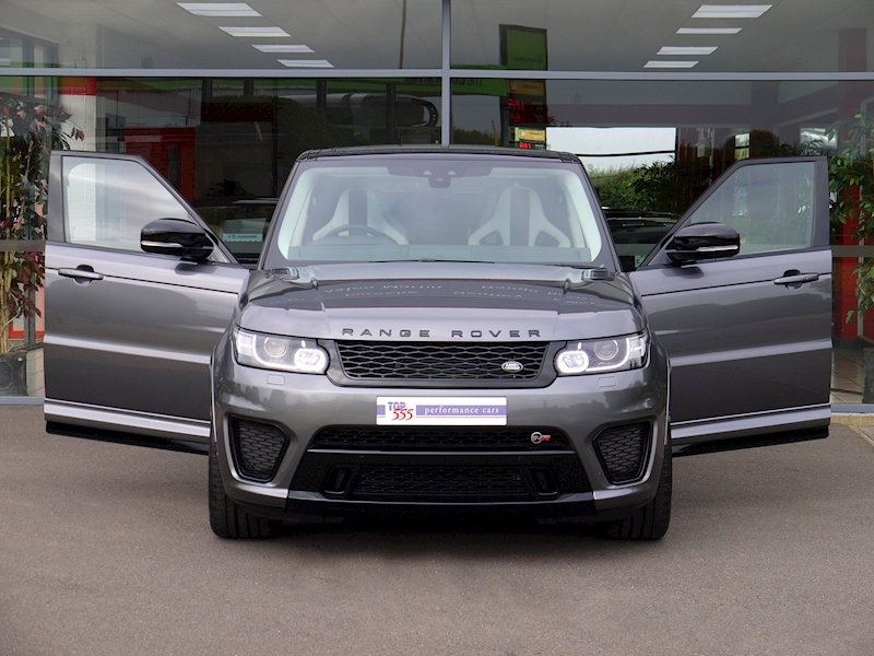 Land Rover Range Rover Sport 'SVR' - Large 41