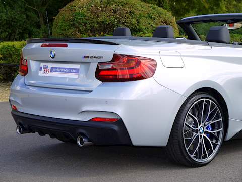 BMW 2 Series M240i - U3559