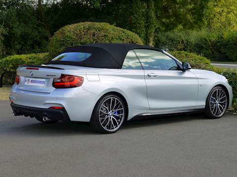 BMW 2 Series M240i - U3559