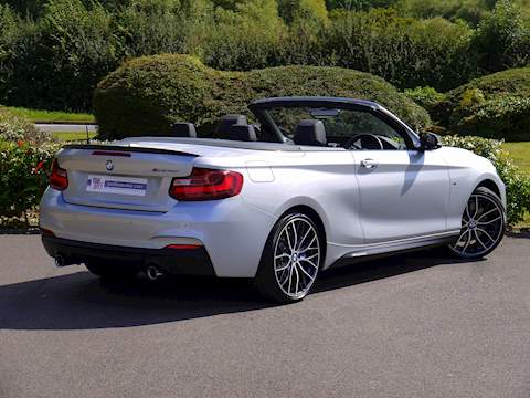 BMW 2 Series M240i - U3559