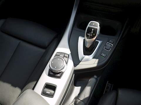 BMW 2 Series M240i - U3559