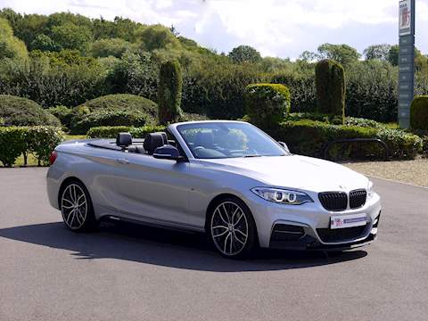 BMW 2 Series M240i - U3559