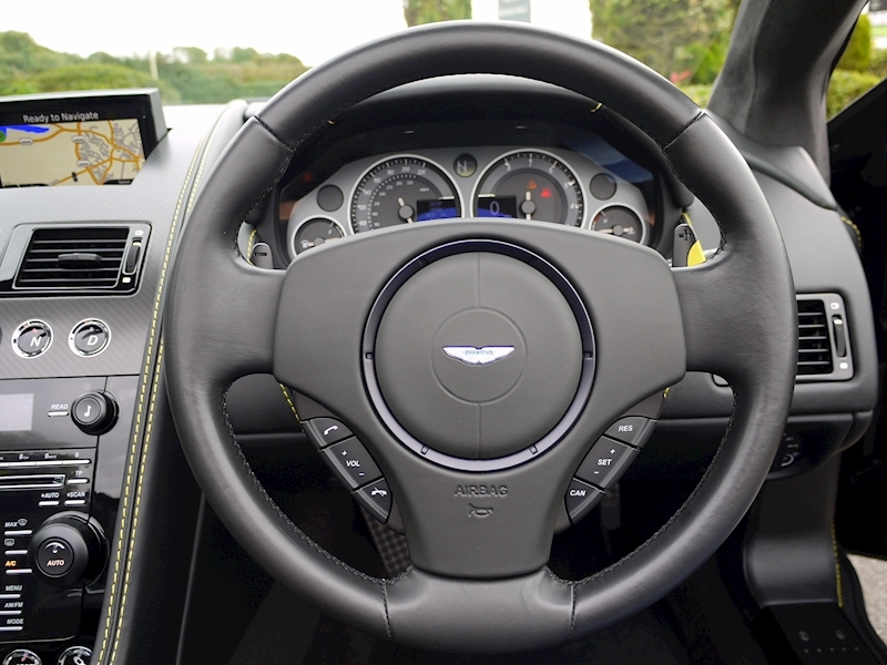 Aston Martin DB9 Volante 'Carbon Edition' Touchtronic 2 - Large 32