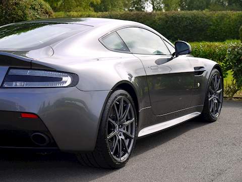 Aston Martin Vantage S V12 - U3561