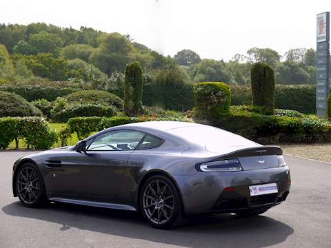 Aston Martin Vantage S V12 - U3561