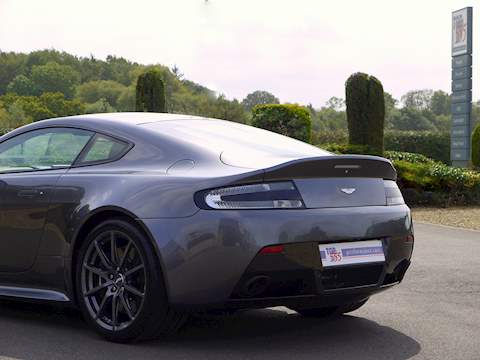 Aston Martin Vantage S V12 - U3561