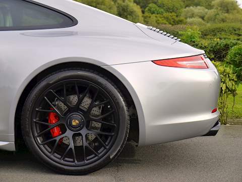 Porsche 911 Carrera Gts Pdk - U3572