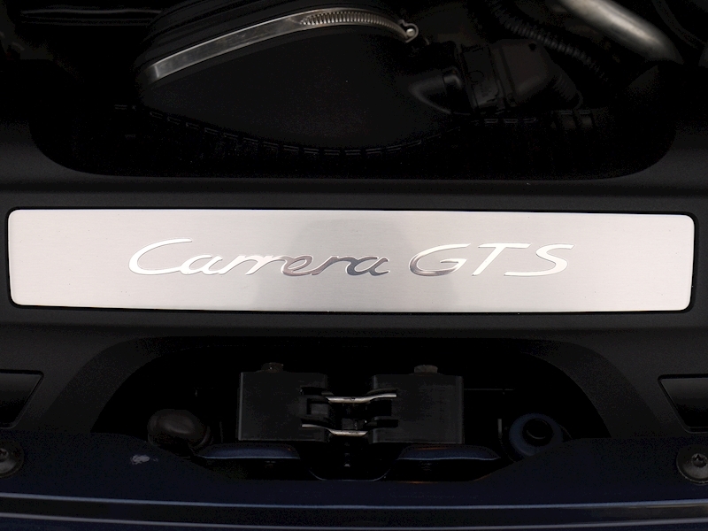 Porsche 911 (997) Carrera GTS 3.8 Cabriolet Manual - Large 16