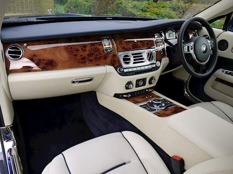 Rolls-Royce Wraith V12 - U3597