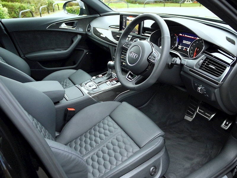 Audi RS6 Avant Performance 4.0 TFSI Quattro - Large 1