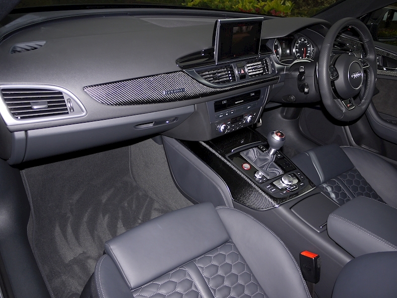 Audi RS6 Avant Performance 4.0 TFSI Quattro - Large 6