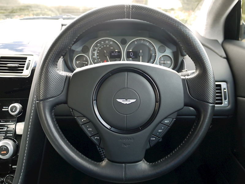 Aston Martin DBS Coupe Manual - Large 31