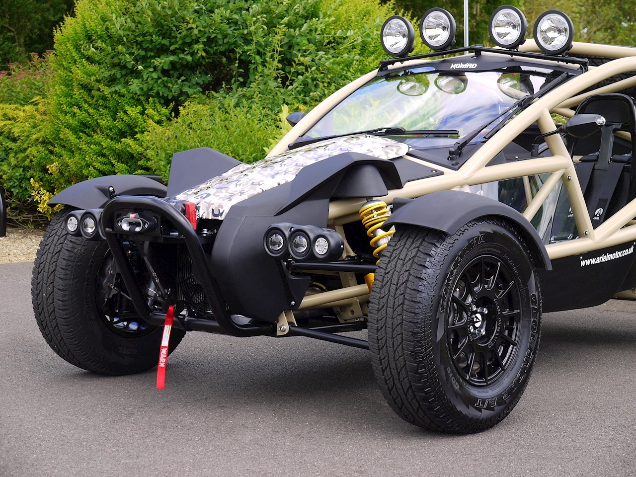 Used Ariel Nomad 300 Desert Sand Unknown 17 Top 555 Top555