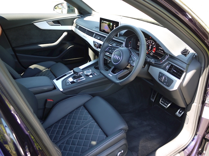 Audi S4 Avant 3.0 Quattro - Large 1