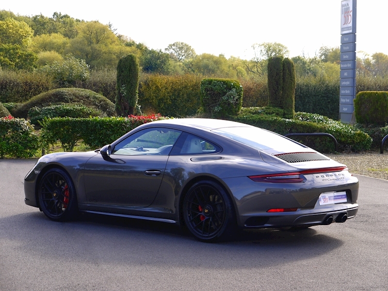 Porsche 911 (991.2) Carrera 4 GTS 3.0 Coupe PDK - SportDesign Package - Large 29