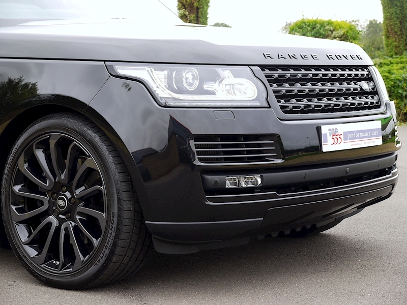 Land Rover Range Rover 4.4 SDV8 Autobiography with Black Design Pack - Large 26