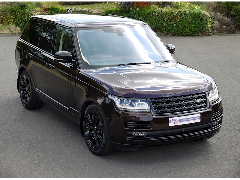 Land Rover Range Rover 4.4 SDV8 Autobiography with Black Design Pack - Large 0