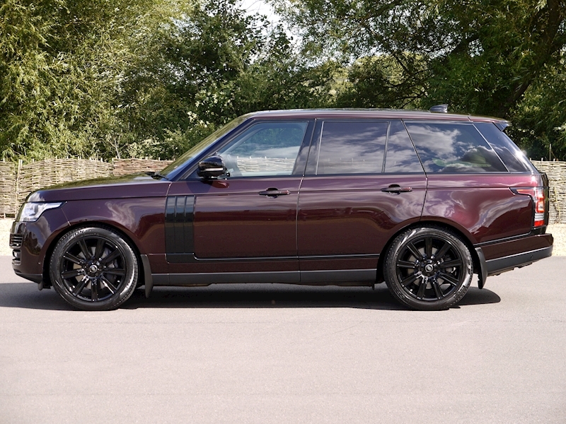 Land Rover Range Rover 4.4 SDV8 Autobiography with Black Design Pack - Large 2