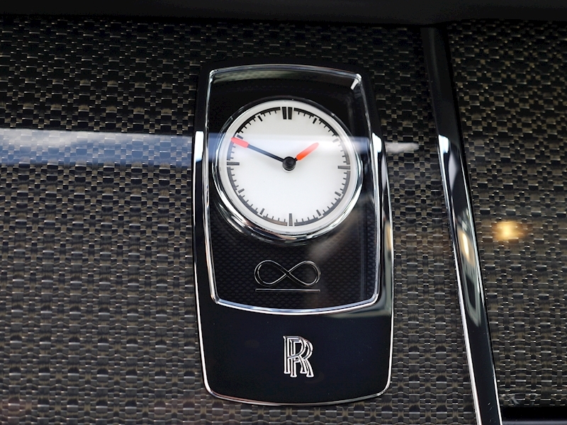 Rolls-Royce Wraith 'Black Badge' - Large 13