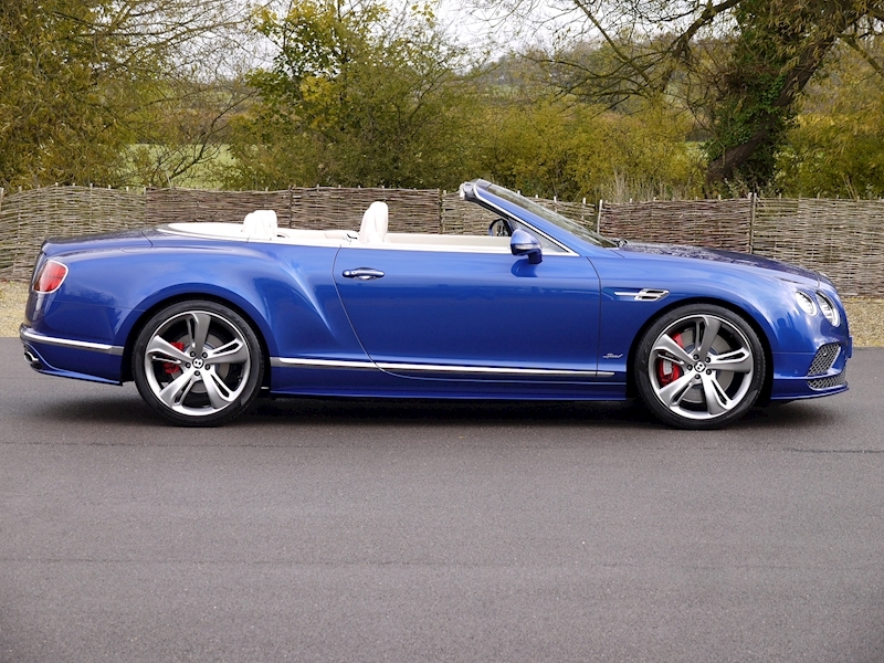 Bentley Continental GT Speed 6.0 Convertible - Large 17