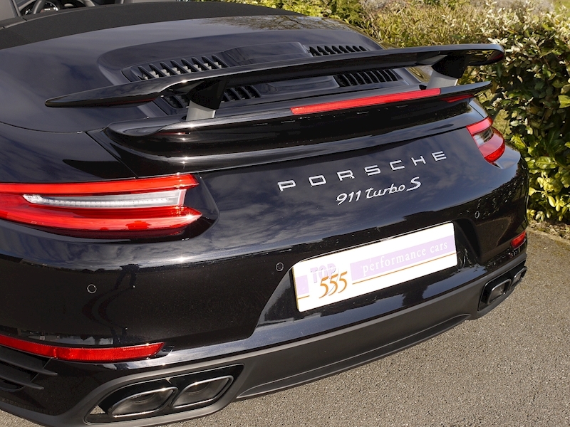 Porsche 911 (991.2) Turbo S Cabriolet 3.8 PDK - Large 4