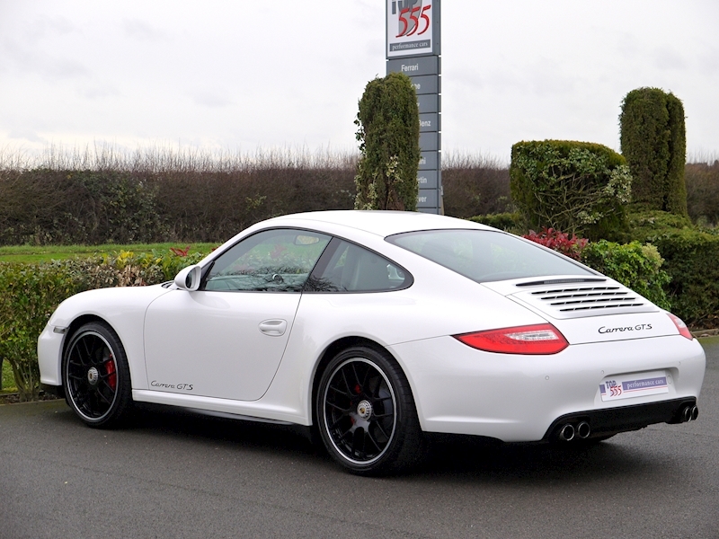 Porsche 911 Carrera (997.2) GTS 3.8 Manual - Large 8