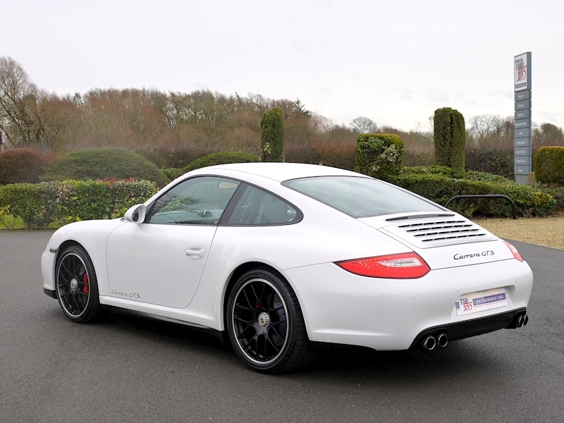 Porsche 911 Carrera (997.2) GTS 3.8 Manual - Large 29