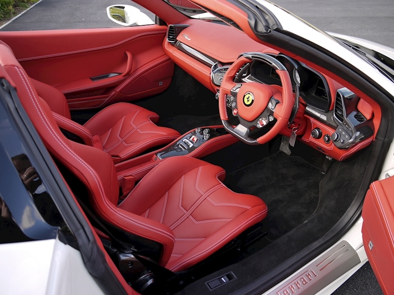 Ferrari 458 Spider - Large 1