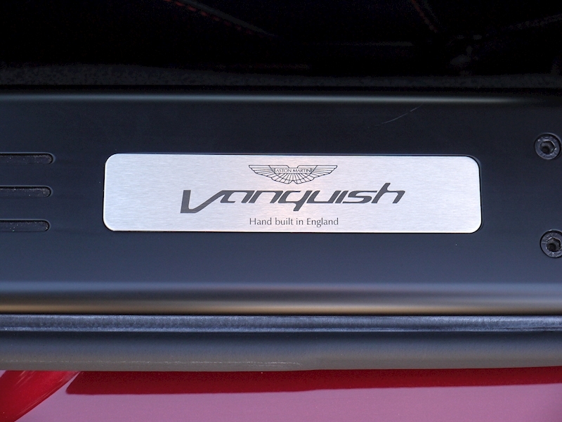 Aston Martin Vanquish V12 2+2 - Large 9