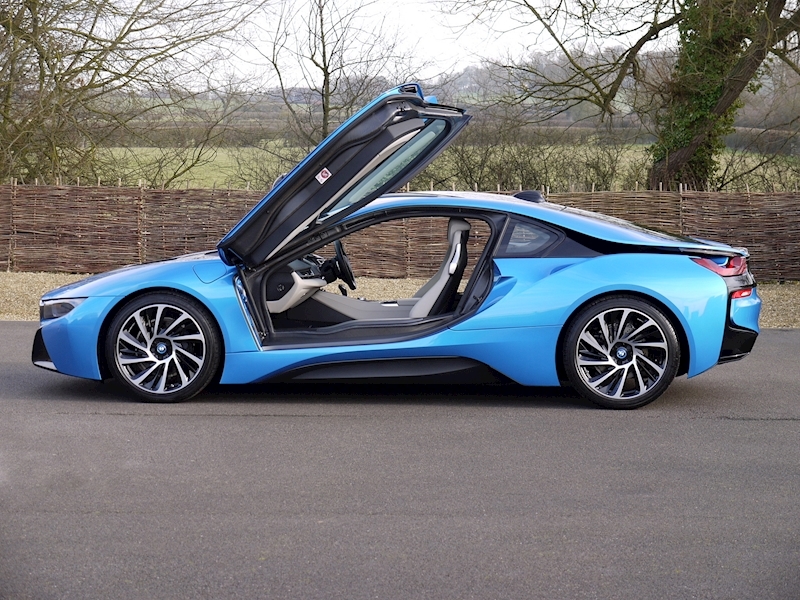 BMW i8 - 1 of 19 LCFC Cars - Large 21