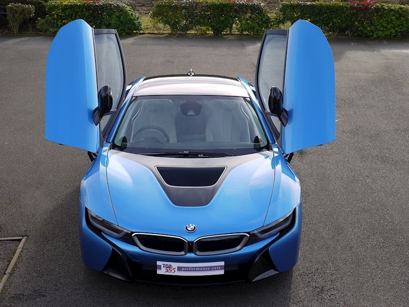 BMW i8 - 1 of 19 LCFC Cars - Large 24
