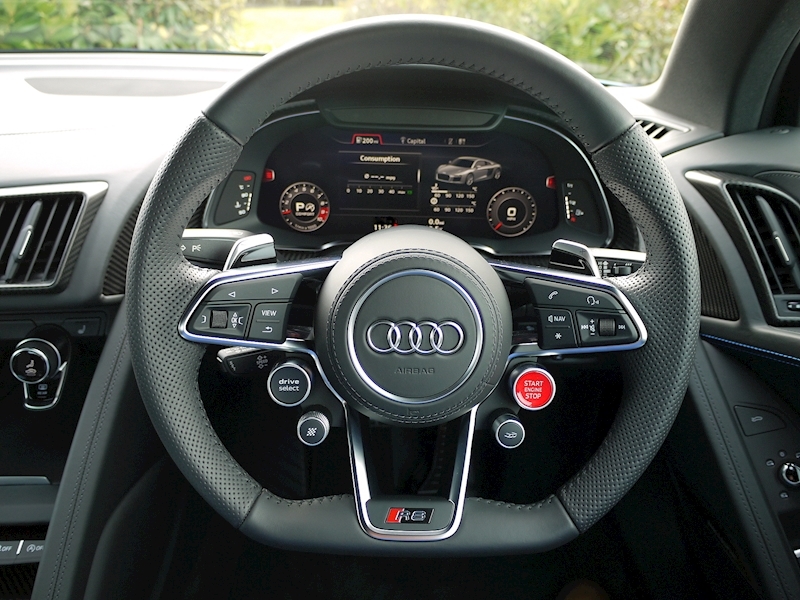 Audi R8 5.2 V10 'PLUS' QUATTRO S-TRONIC - Large 19