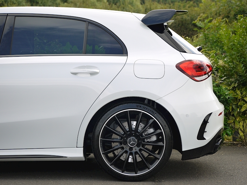 Mercedes-Benz A35 AMG 4MATIC - Premium Plus Package - Large 3