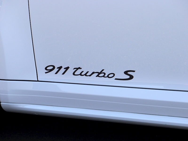 Porsche 911 (991.2) Turbo S 3.8 Cabriolet PDK - Aerokit - Large 8