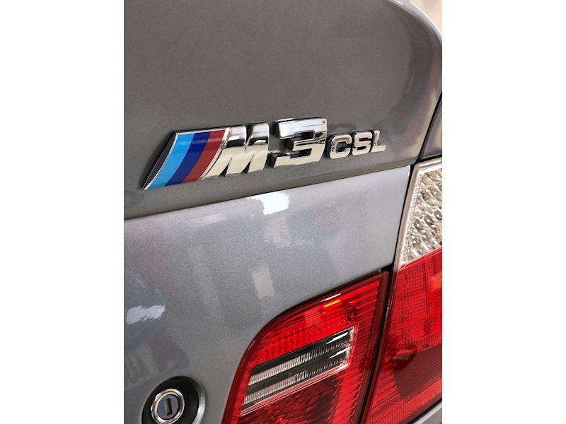 BMW M3 CSL - 1 of 422 UK Cars - Large 11