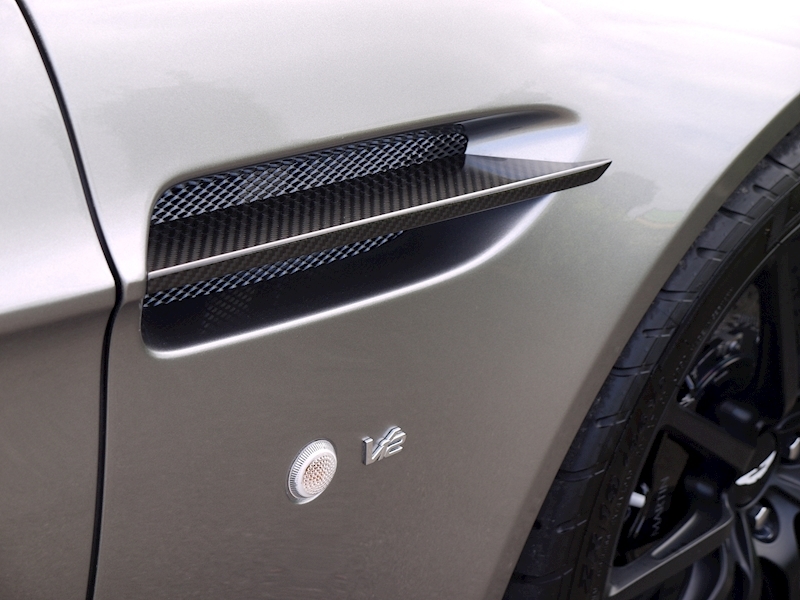 Aston Martin V12 Vantage S Coupe Sportshift III - Large 13