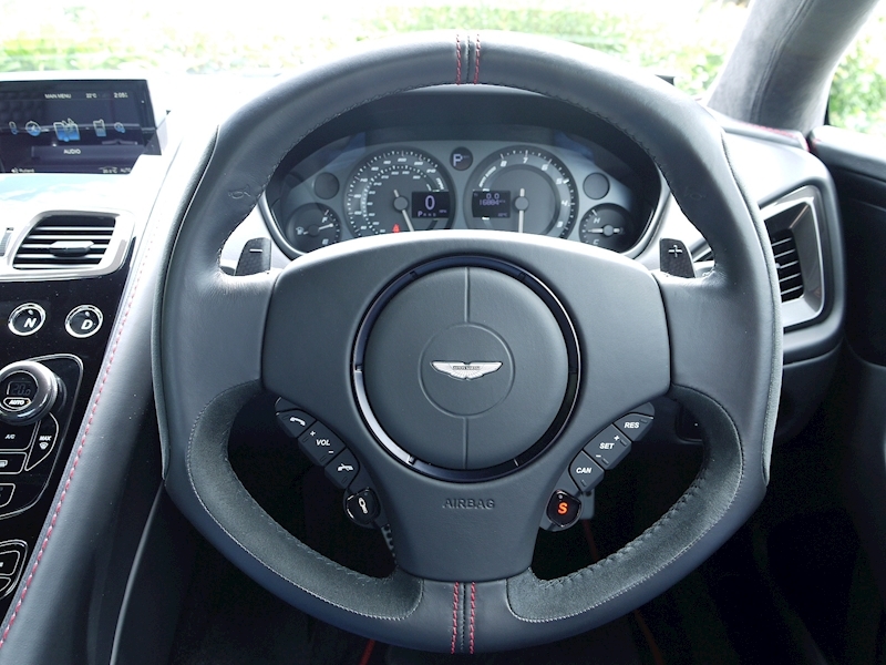 Aston Martin Vanquish 6.0 V12 Coupe - Large 32
