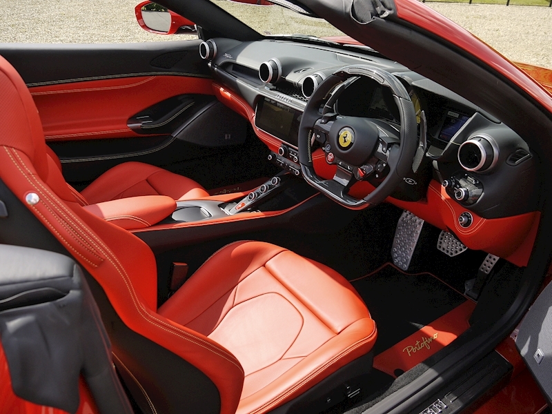 Ferrari Portofino 3.9 V8 - Large 1