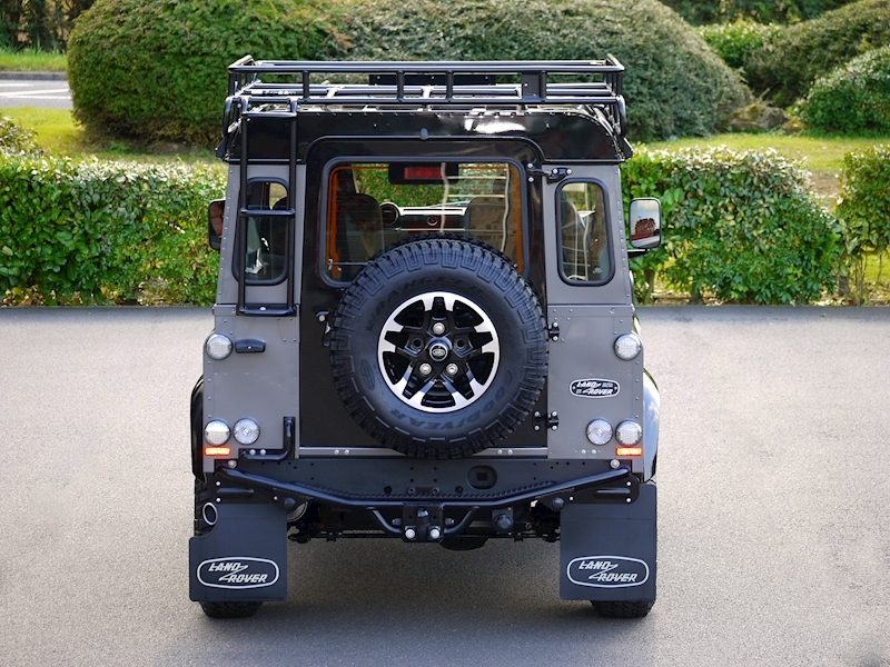 Land Rover Defender 90 Adventure Edition - 1 of 600 - Large 17
