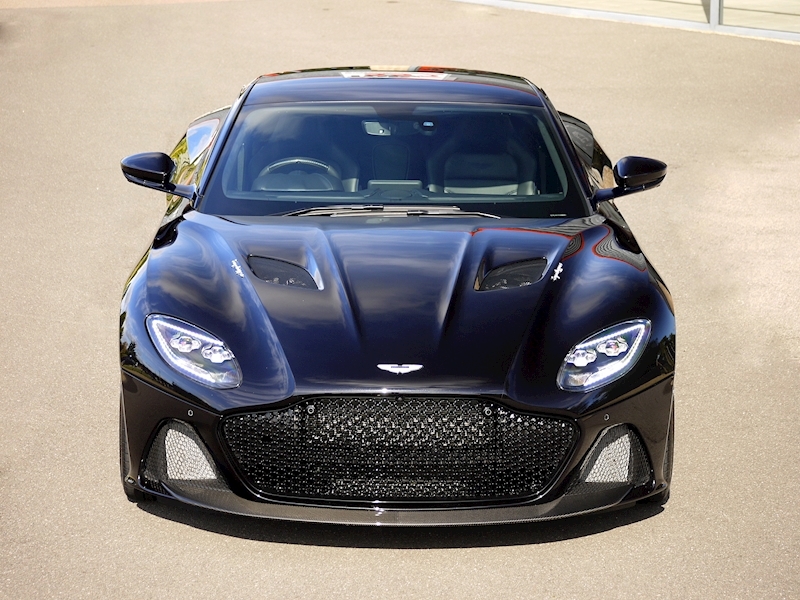 Aston Martin DBS Superleggera - Large 17