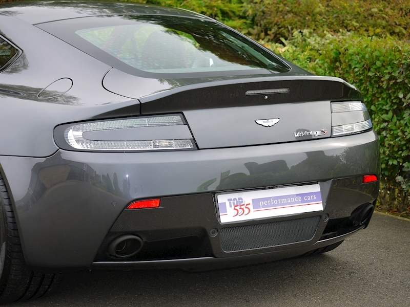 Aston Martin V12 Vantage S Sportshift III - Large 2