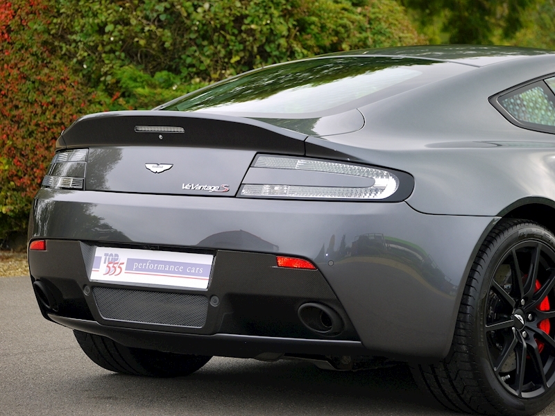 Aston Martin V12 Vantage S Sportshift III - Large 11