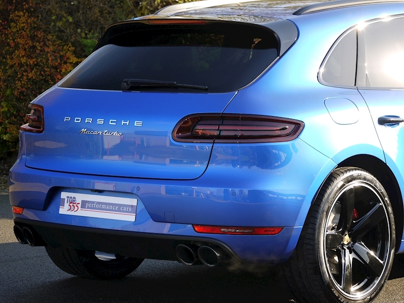 Porsche Macan Turbo with Performance Package 3.6 PDK - Large 12