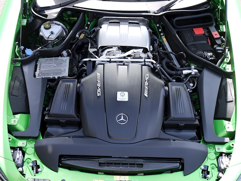 Mercedes-Benz AMG GT R (Premium) 4.0 Coupe - Large 28