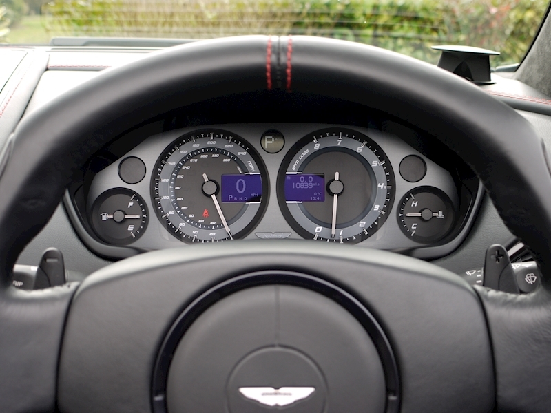 Aston Martin Vanquish Volante 6.0 V12 Touchtronic 3 - Large 32